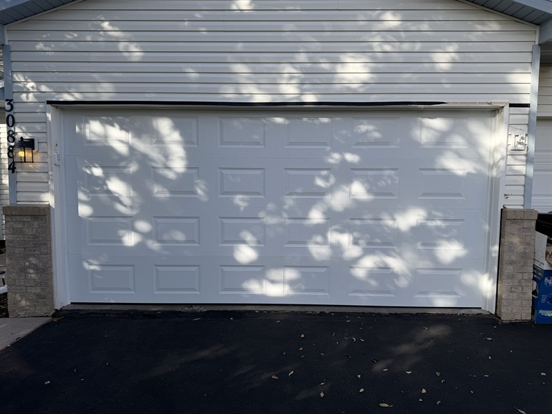Schaefer, MN Garage Door Replacement Project Completed in 4 Days