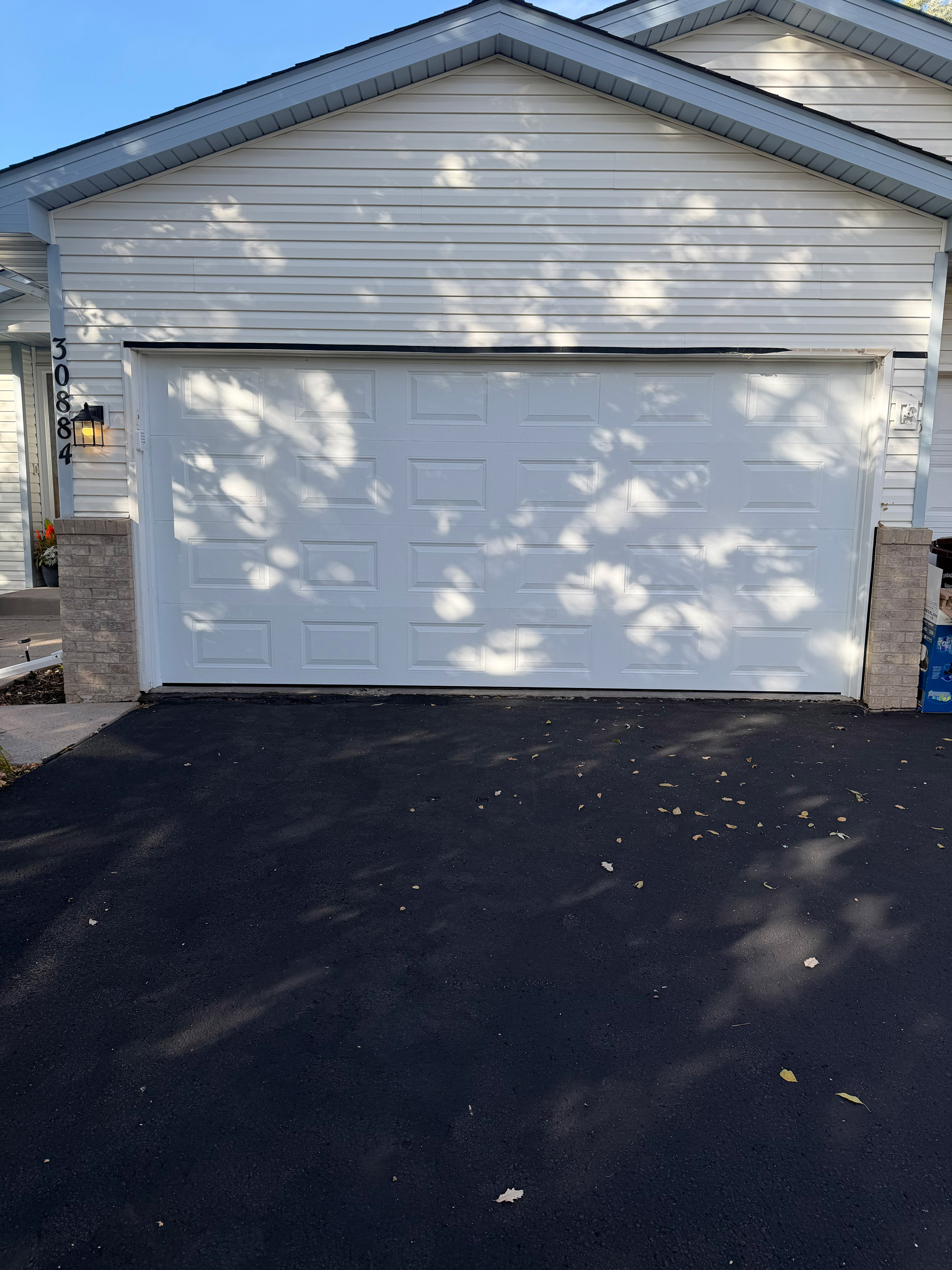 Schaefer, MN Garage Door Replacement Project Completed in 4 Days