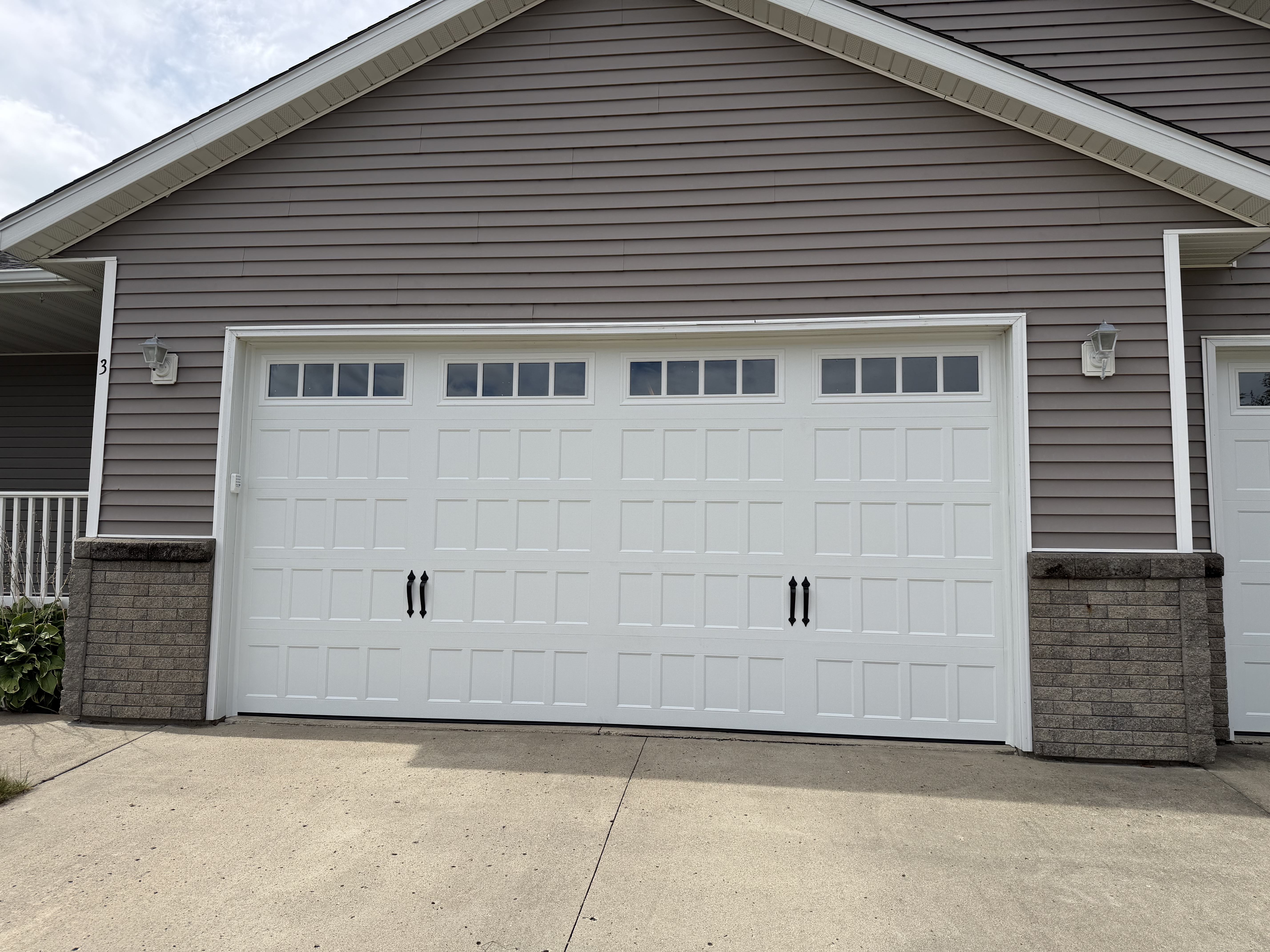 Insulated Carriage-Style Garage Door Installation Project in New Ulm, MN